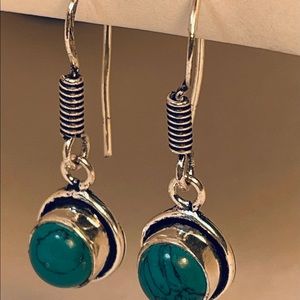 Beautiful hand crafted earrings.